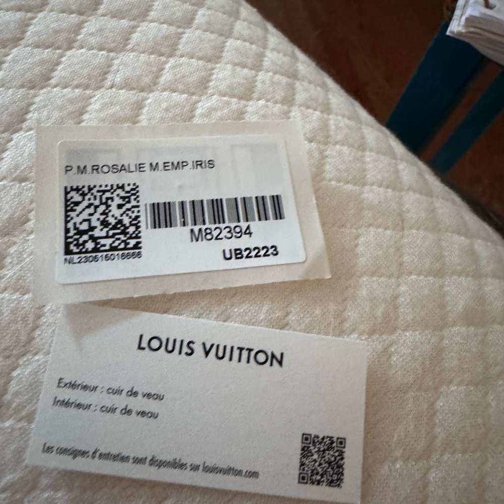 Louis Vuitton Rosalie wallet - Picture 8 of 15